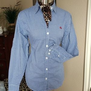 Long sleeve cotton button-down shirt